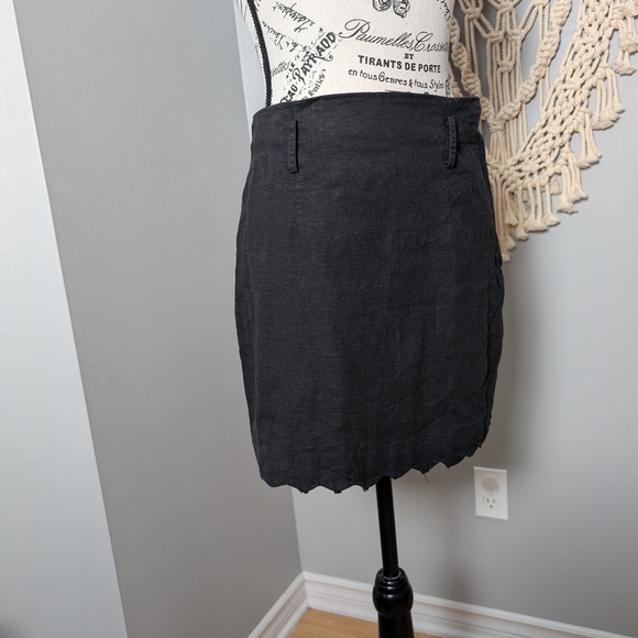Urban Outfitters Black Scalloped Hem Mini Skirt Medium Linen - Picture 3 of 6